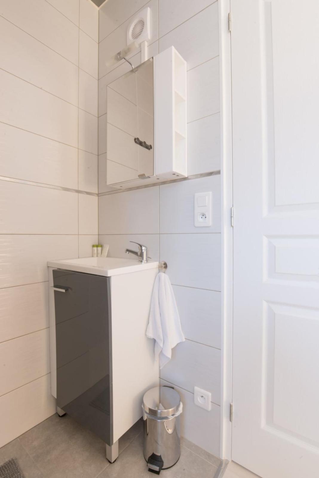 Appartement rénové, proche gare de Saint Nazaire Extérieur photo