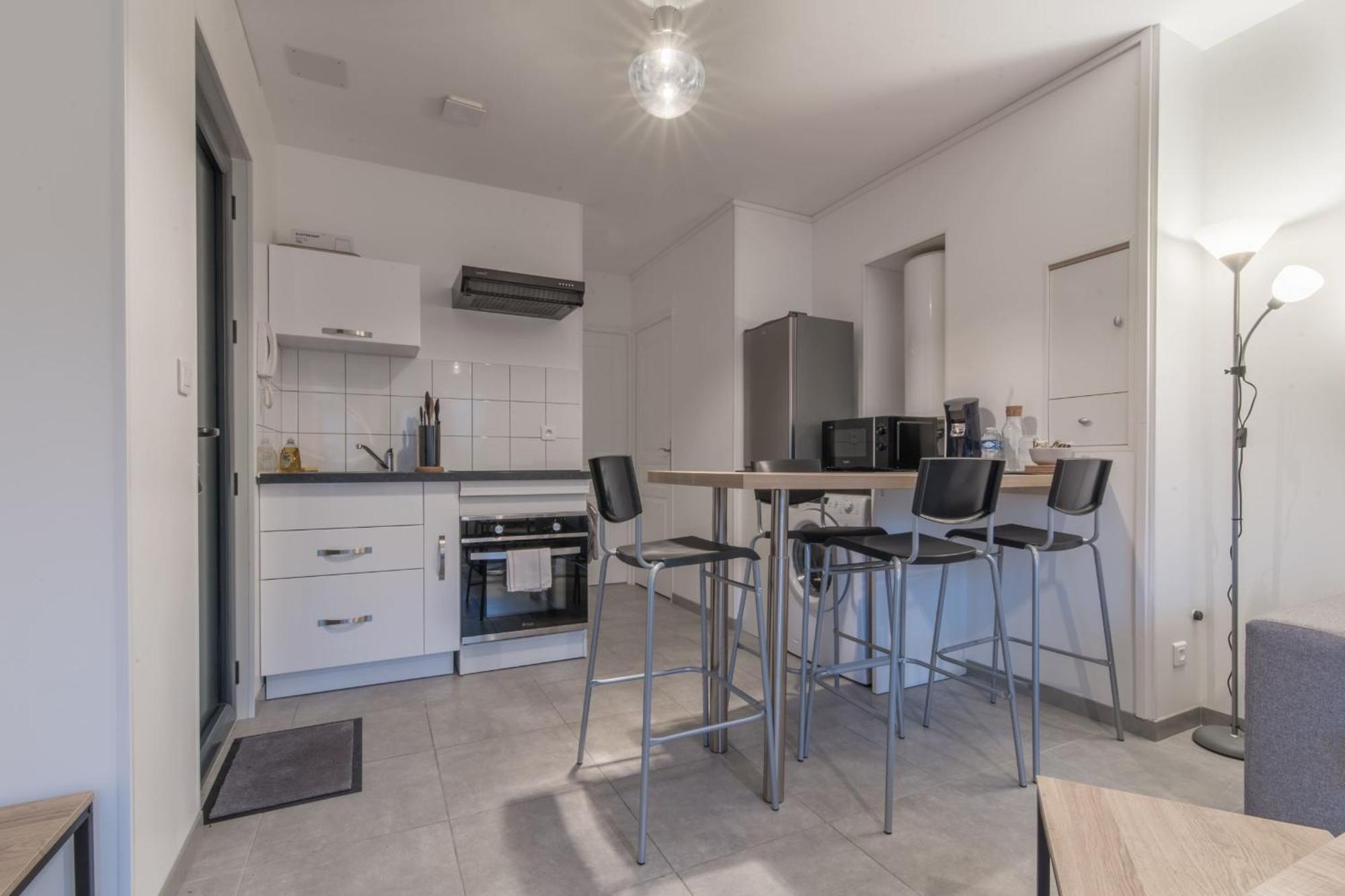 Appartement rénové, proche gare de Saint Nazaire Extérieur photo
